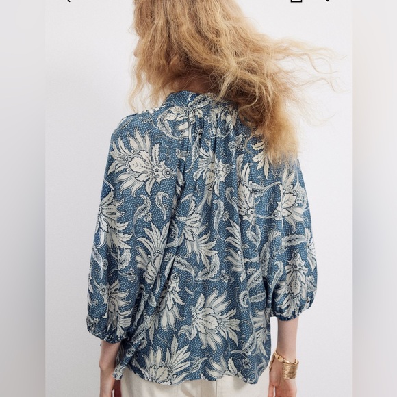 NWT H&M Balloon Sleeve Blouse - M - Picture 2 of 7